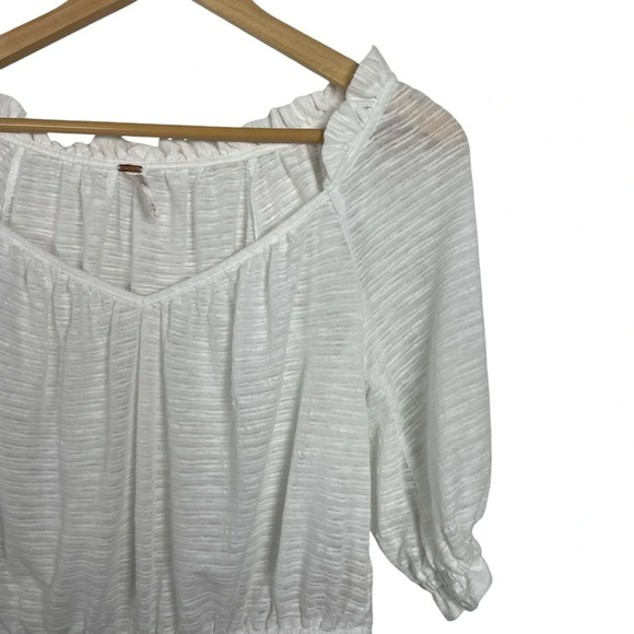 Free People Dorothy Puff Sleeve Peasant Blouse in White Size M - Picture 7 of 12
